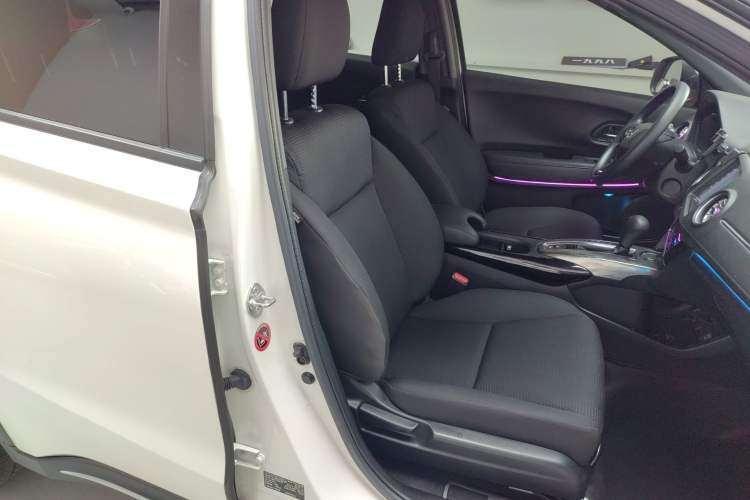 Used Honda XR-V 2021 220TURBO CVT Comfort Version Right Front Seat