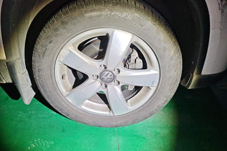 Used Volkswagen Tiguan 2010 1.8TSI Automatic All-Wheel-Drive Elite Edition
