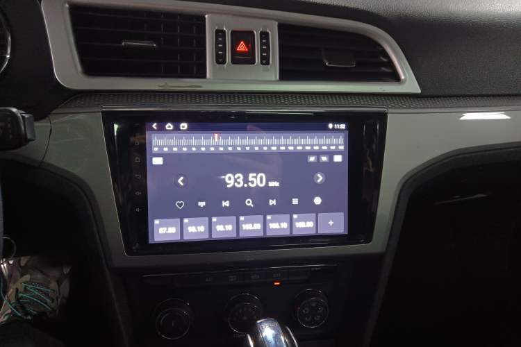 Used Volkswagen Lamando 2015 230TSI DSG Fashion Edition