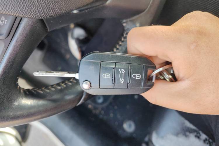 Used Peugeot 408 2014 1.8L Automatic Luxury Edition