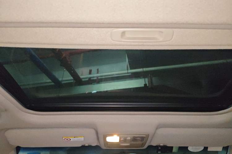 Used Toyota Camry 2012 200G Classic Luxury Edition Headliner