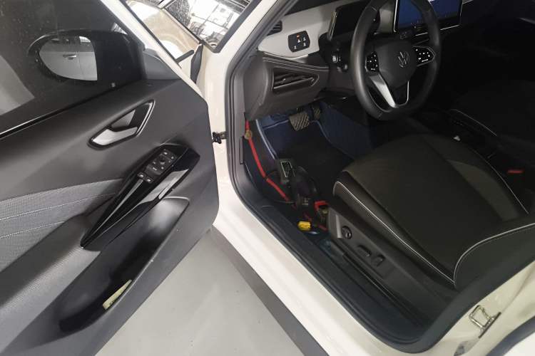 Used Volkswagen ID.3 2025 Smart Edition Outstanding Model
