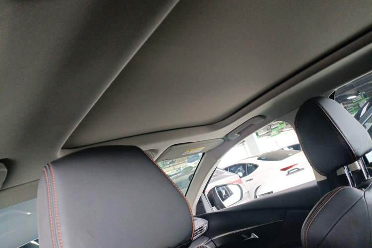 Used Peugeot 4008 2019 350THP First Edition Headliner