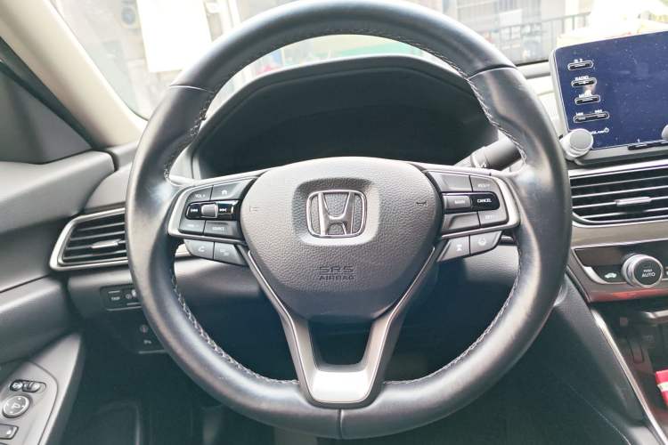 Used Honda Accord 2018 260TURBO Luxury Edition China V Emission Standard
