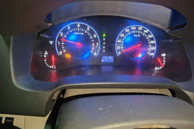 Used Mazda 8 2011 2.3L Ultimate Edition
