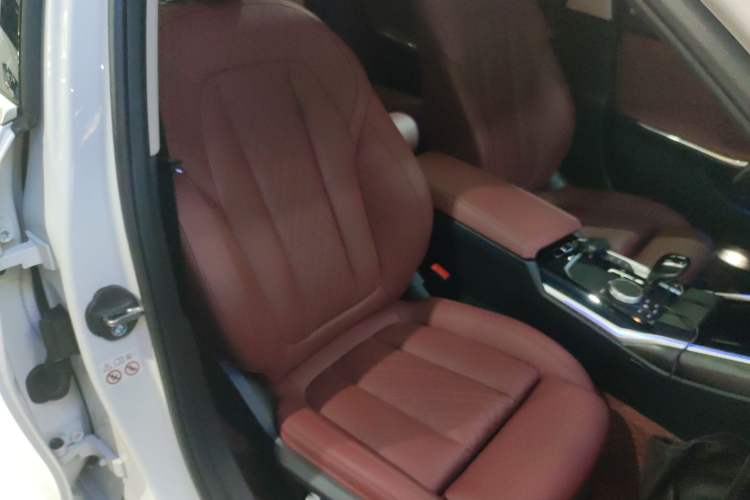 Used BMW 3 Series 2022 Restyled 320Li M Sport Package
