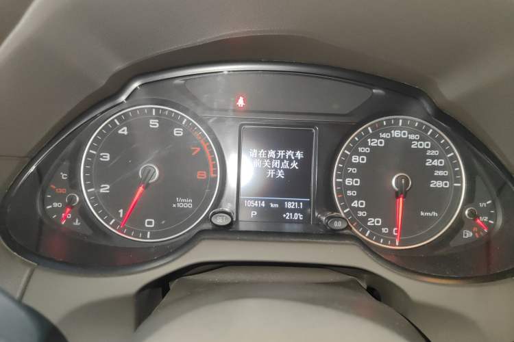 Used Audi Q5 2013 45 TFSI quattro Sport Edition Instrument Cluster