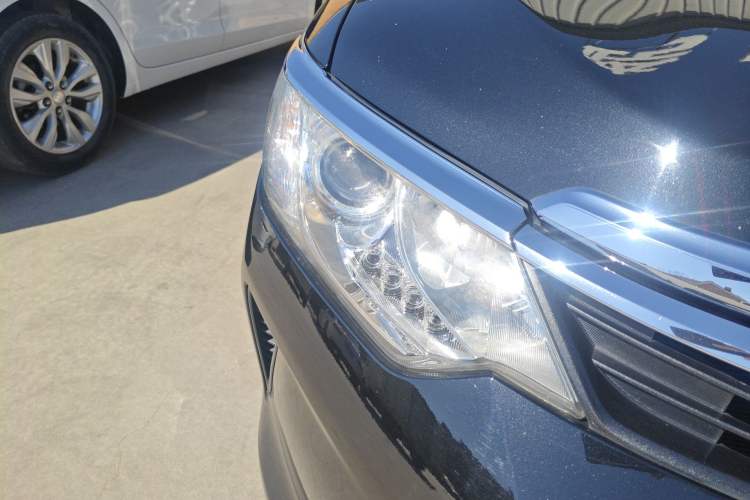 Used Toyota Camry 2016 2.0G 10th Anniversary Leading Edition