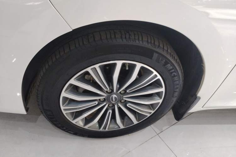 Used GAC Trumpchi M6 2019 270T DCT Luxury Edition (6-seater) China VI