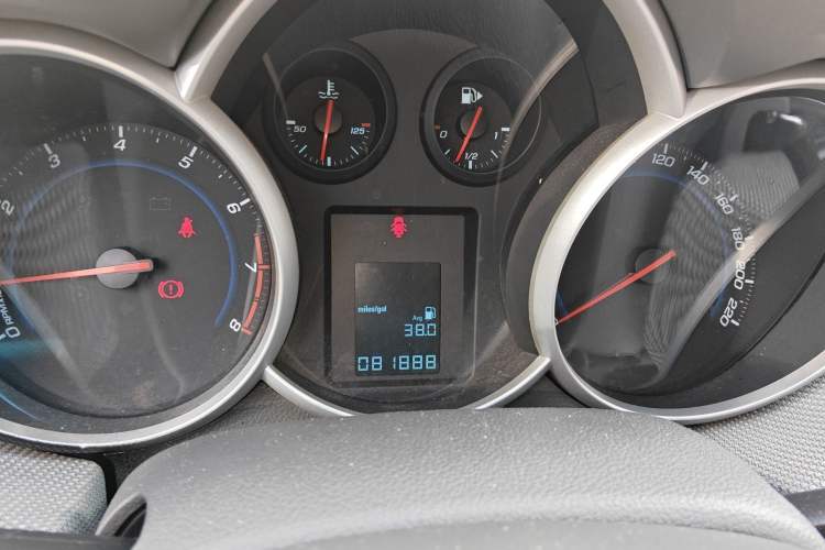 Used Chevrolet Cruze 2013 1.6L SE MT
