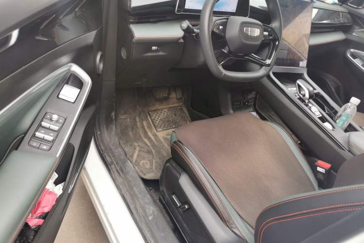 Used Geely Auto Emgrand X7 Sport 2024 1.5TD Dragon Edition