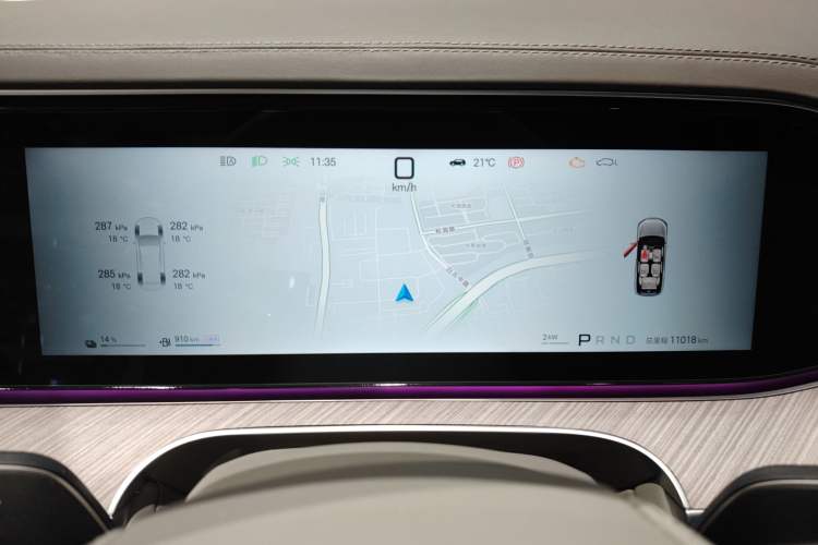 Used Denza N9 2025 Flagship Model