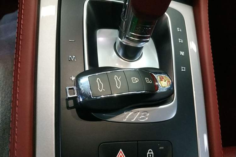 Used Porsche 718 2022 Spyder 2.0T