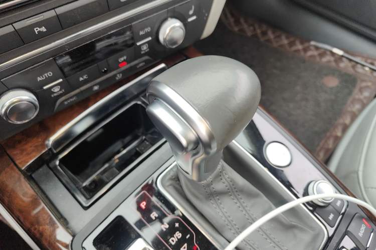 Used Audi A6L 2014 30 FSI Comfort Model