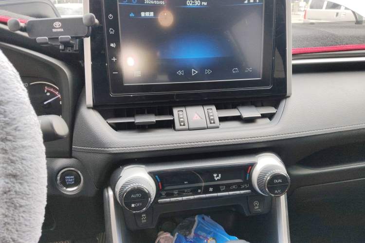 Used Toyota RAV4 2020 2.0L CVT Two-Wheel Drive Fashion Edition