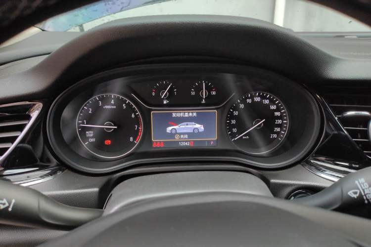 Used Buick Regal 2024 25T Deluxe Edition Instrument Cluster