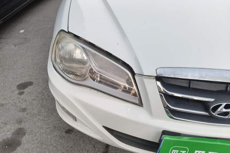 Used Hyundai Elantra 