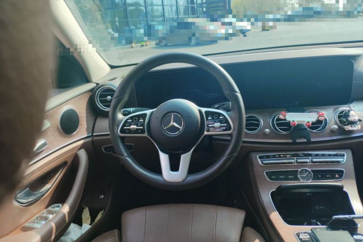 Used Mercedes-Benz E-Class 2019 E 200 L 4MATIC
