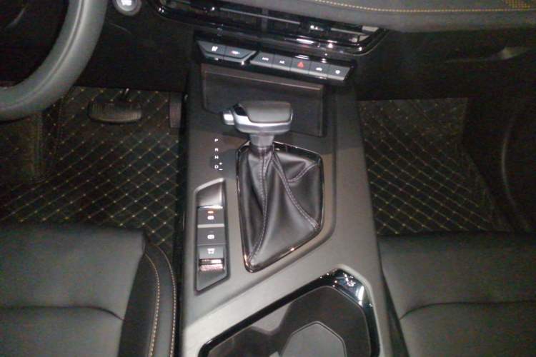 Used Oshan X5 PLUS 2023 Revised 1.5T DCT Pioneer Edition
