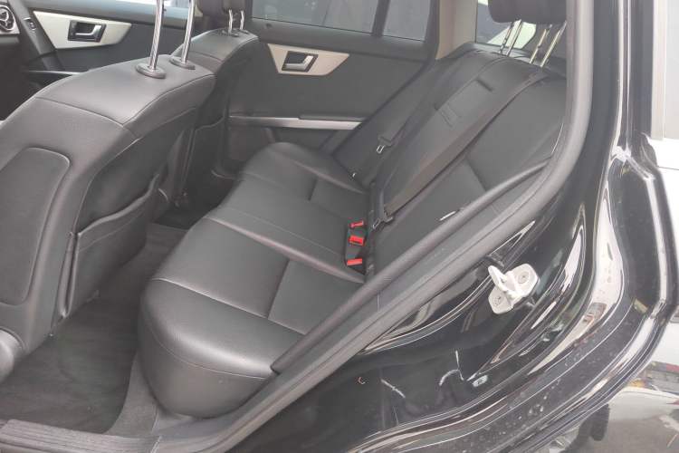 Used Mercedes-Benz GLK-Class 2013 GLK 300 4MATIC Dynamic Sunroof Model Left Rear Seat