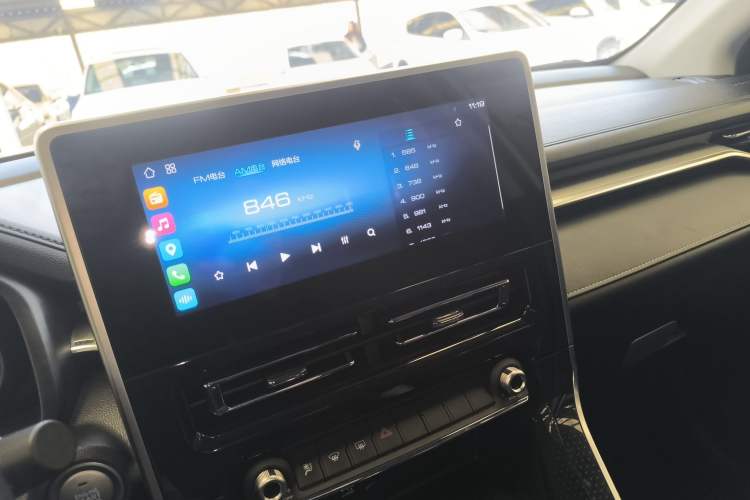 Used Haval M6 2021 PLUS 1.5T Manual Luxury Smart Connectivity Model
