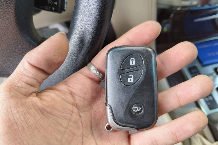 Used Lexus LX 2009 570
