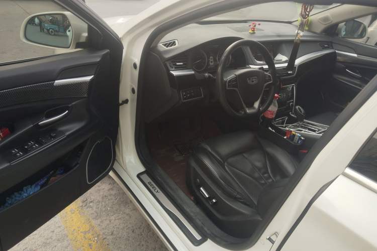 Used Geely Auto Emgrand GT 2015 2.4L Comfort Model
