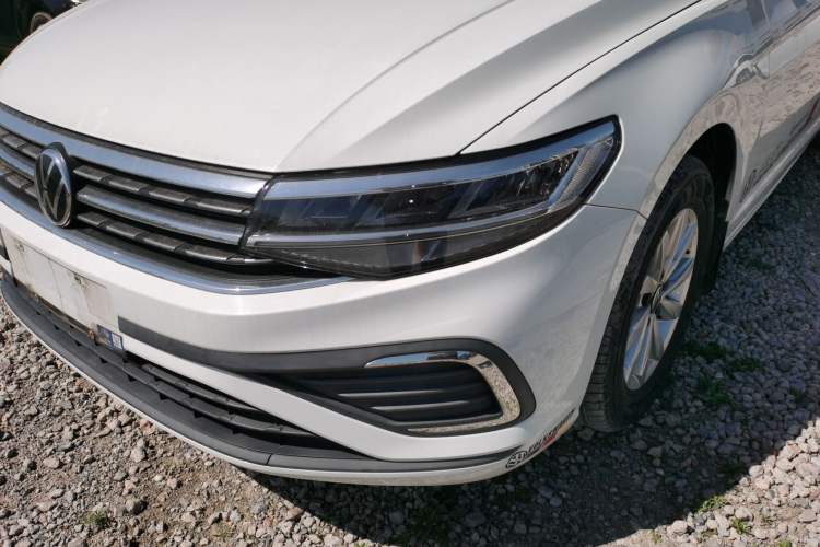 Used Volkswagen Bora 2023 1.5L Automatic Changer Limited Edition Left Front Headlight