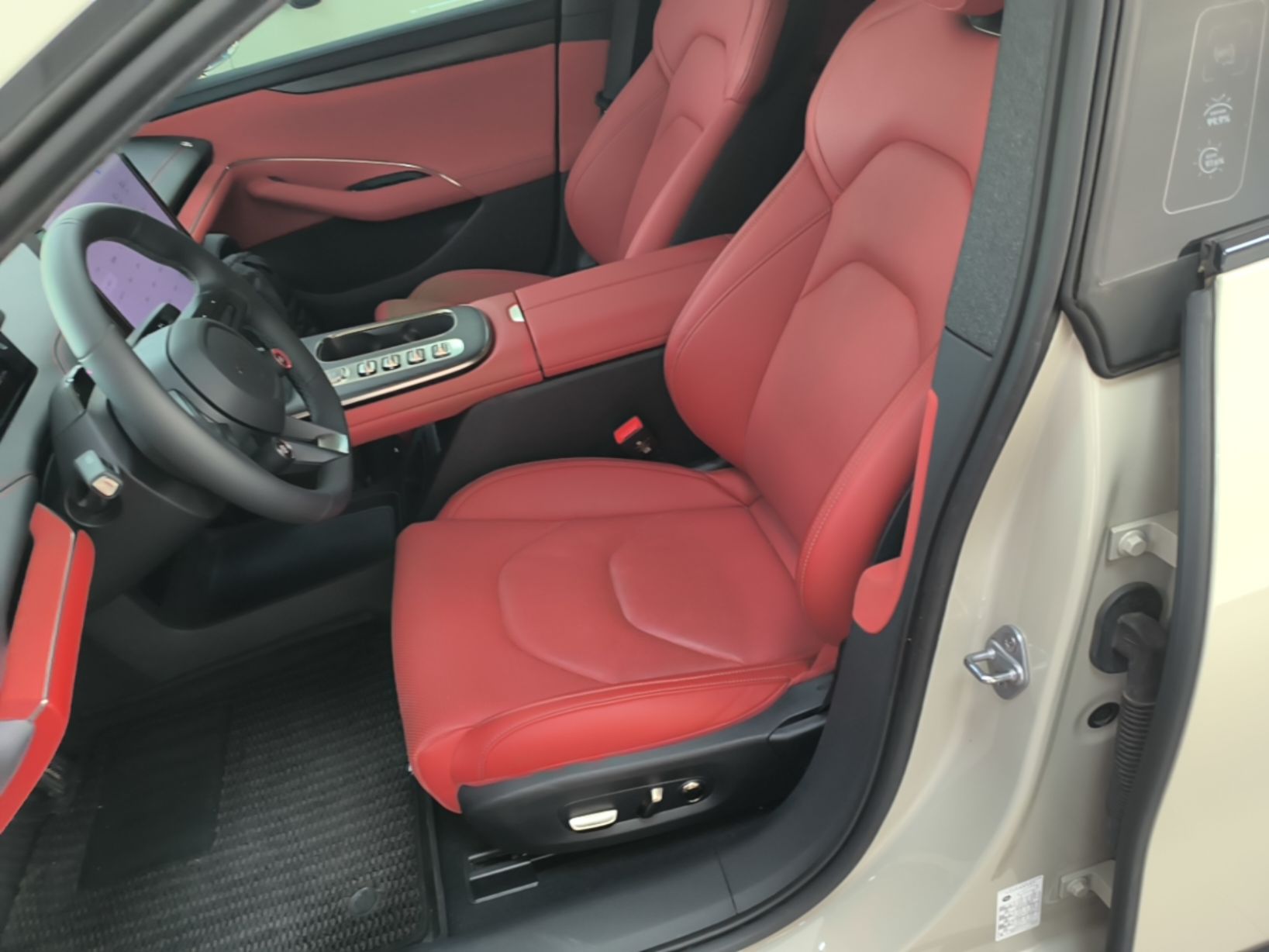 Xiaomi Auto SU7 2024 Rear-Drive Ultra-Long Range Advanced Pro-Level Intelligent Driving Version — снимка 17