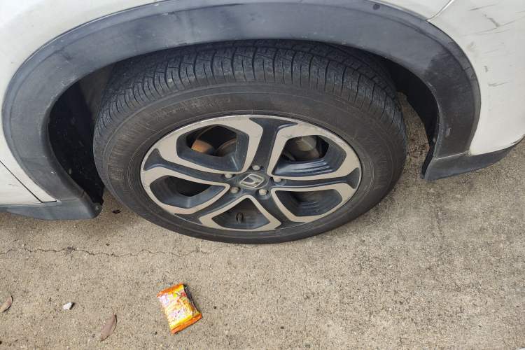 Used Honda XR-V 2015 1.8L EXi CVT Comfort Version Right Front Wheel Hub