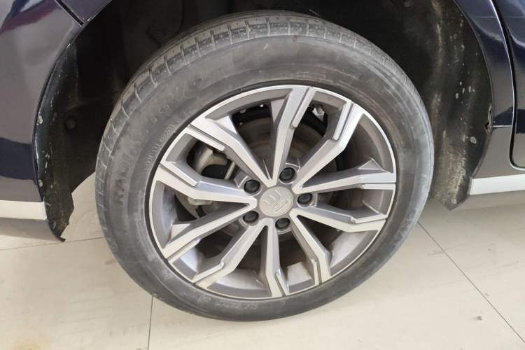 Used BYD Song MAX 2021 Upgraded Model 1.5T Automatic Luxury 7-Seater