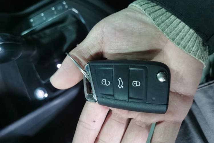 Used Volkswagen Tharu 2022 280TSI Two-Wheel Drive Trend Edition