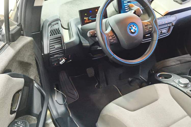 Used BMW i3 2018 Luxury Model
