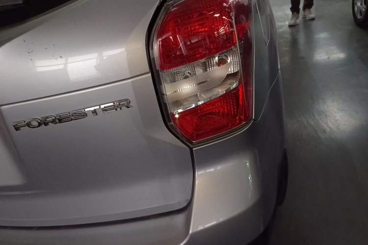 Used Subaru Forester 2014 2.5i Automatic Elite Edition Right Rear Taillight