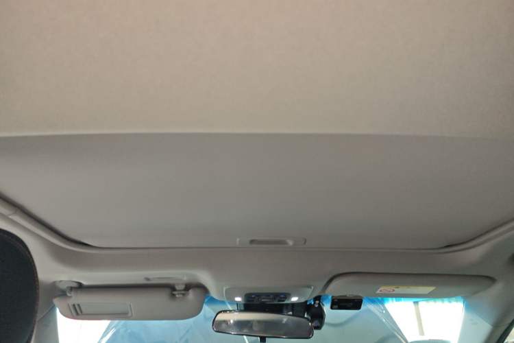 Used Toyota Camry 2023 2.0G Luxury Edition
