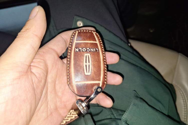 Used Lincoln MKZ 2018 2.0T Luxury Edition
