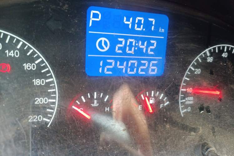 Used Chery Tiggo 3 2015 1.6L CVT ZhiShang Commemorative Edition