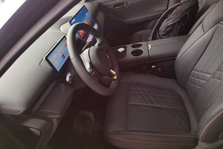 Used Baojun Enjoy 2025 Plug-in Hybrid 140km Luxury Edition