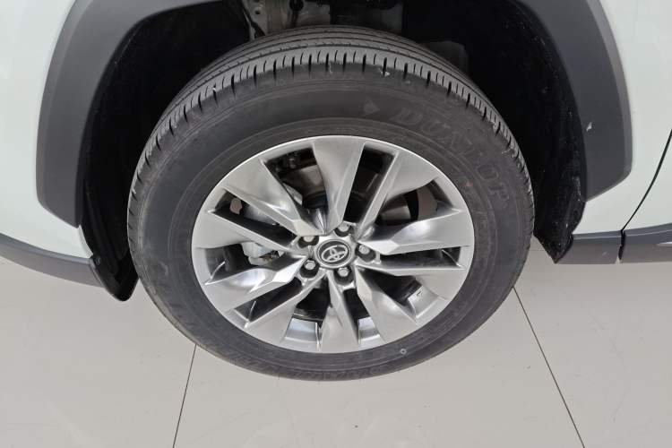 Used Toyota Wildlander 2024 2.0L CVT Two-Wheel Drive Leading Edition
