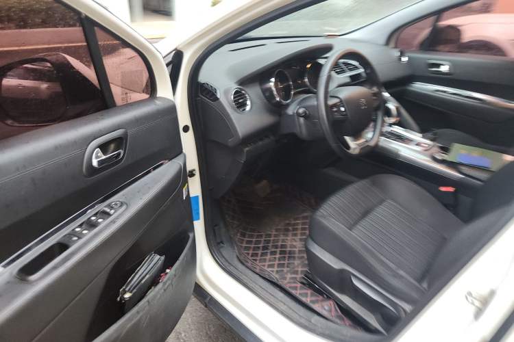 Used Peugeot 3008 2016 1.6THP Automatic Standard Edition