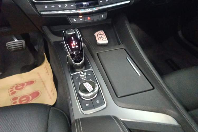 Used Cadillac CT5 2021 28T Luxury Model Gear Lever