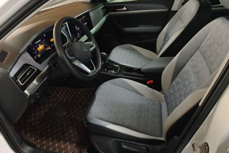 Used Volkswagen Lavida 2023 300TSI DSG Full-Comfort Edition