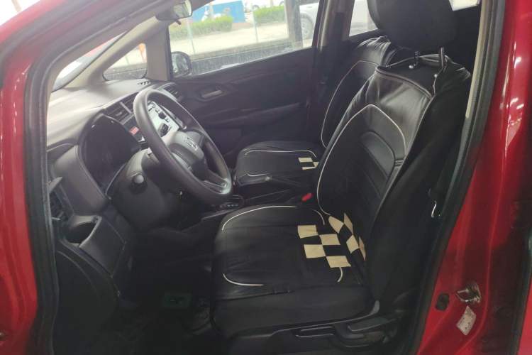 Used Honda Fit 2014 1.5L LX CVT Comfort Model Left Front Seat