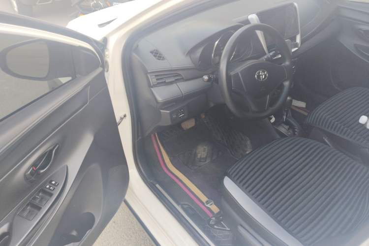 Used Toyota YARiS L Zhi Xuan 2020 X-Trail X 1.5L CVT Leading Edition Driver Seat