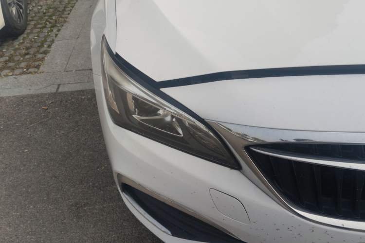 Used Buick Verano 2018 Sedan 15S Automatic Leading Model