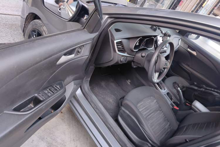 Used Chevrolet Monza 2019 Redline 320T Dual-Clutch Joyful Edition China VI Standard
