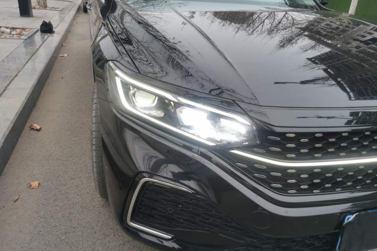 Used Volkswagen Passat 2022 330TSI Starry Luxury Edition
