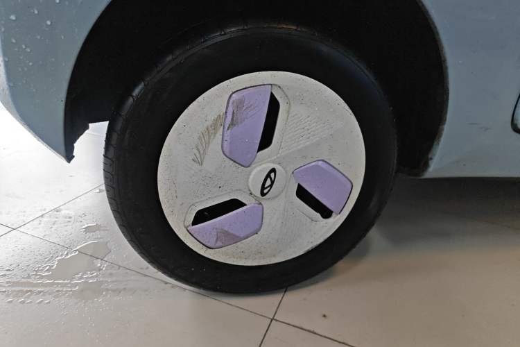 Used Chery QQ Ice Cream 2022 170km Sundae Phosphate Lithium-Ion
