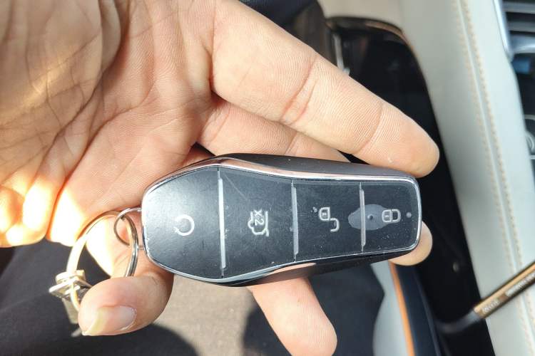 Used BYD Song PLUS New Energy 2023 Champion Edition DM-i 110KM Flagship Model Interior 1