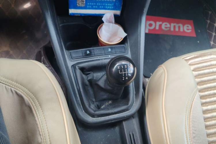 Used Volkswagen Santana 2019 1.5L Manual Fashion Edition China VI Standard